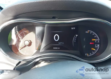 2021 Jeep Grand Cherokee Laredo X 4X4 from USA, damaged, VIN 1C4RJFAG4MC569490